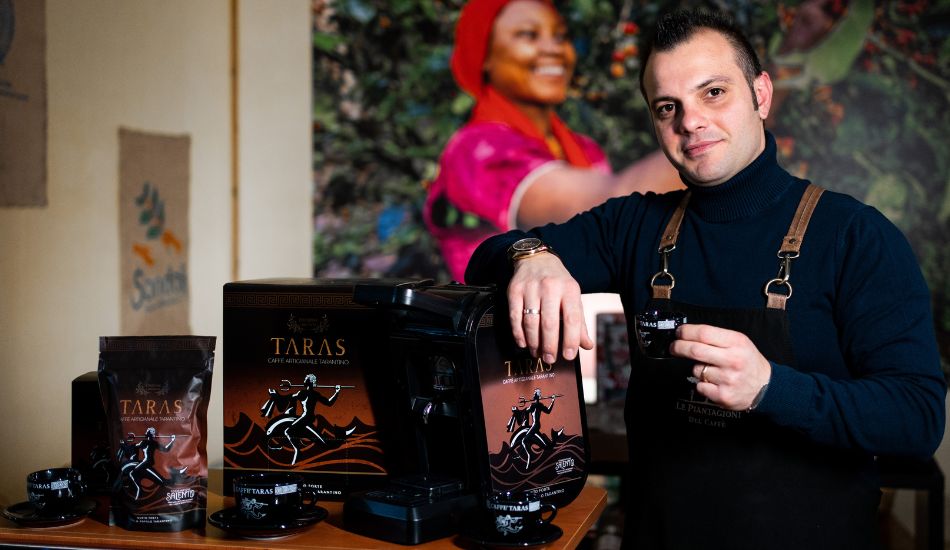 Prodotte in numero limitato, le Tazzine Caffè Taras sono anche un'ottima idea regalo! Acquistale con lo speciale sconto del 10%